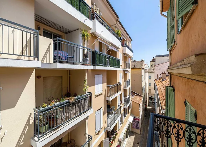 Daire Bright Duplex-cannes Centre -mobility Lease