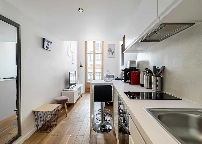 Bright Duplex-cannes Centre -mobility Lease