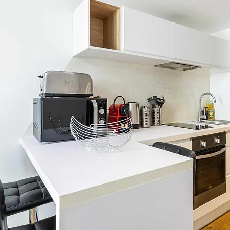 Appartement Bright Duplex-cannes Centre -mobility Lease Cannes